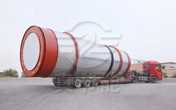 低溫污泥烘干設(shè)備運輸現(xiàn)場 低溫污泥烘干設(shè)備運輸現(xiàn)場